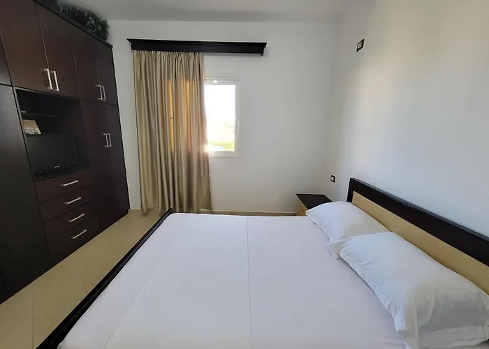Anja 3* Ksamil